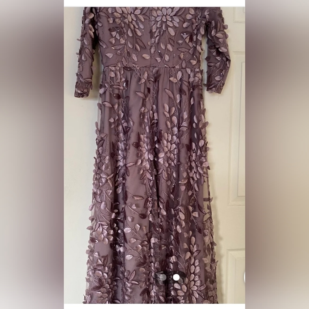 ISO this Dainty jewells dress